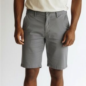 VOLCOM grey shorts sz 34